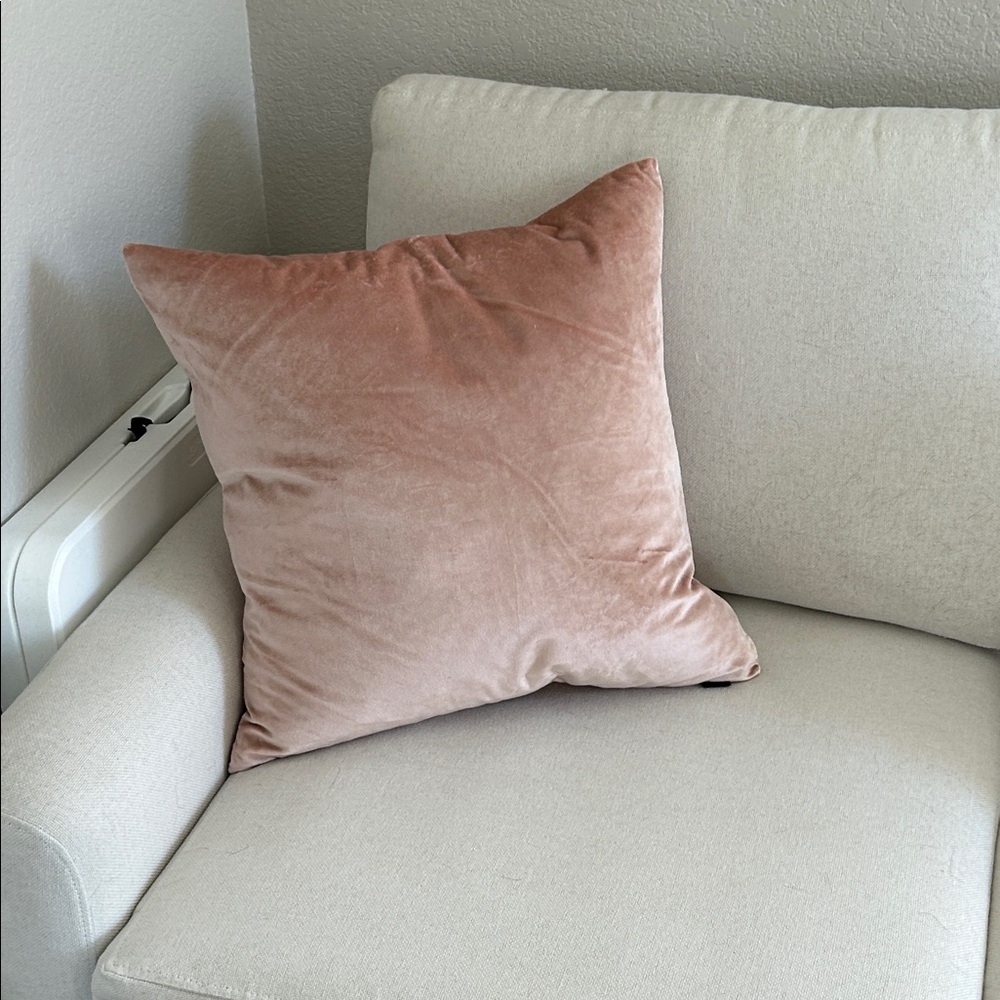 Set of 2 Blush Pink Velvet Decorative Throw Pillow covers. Cover only